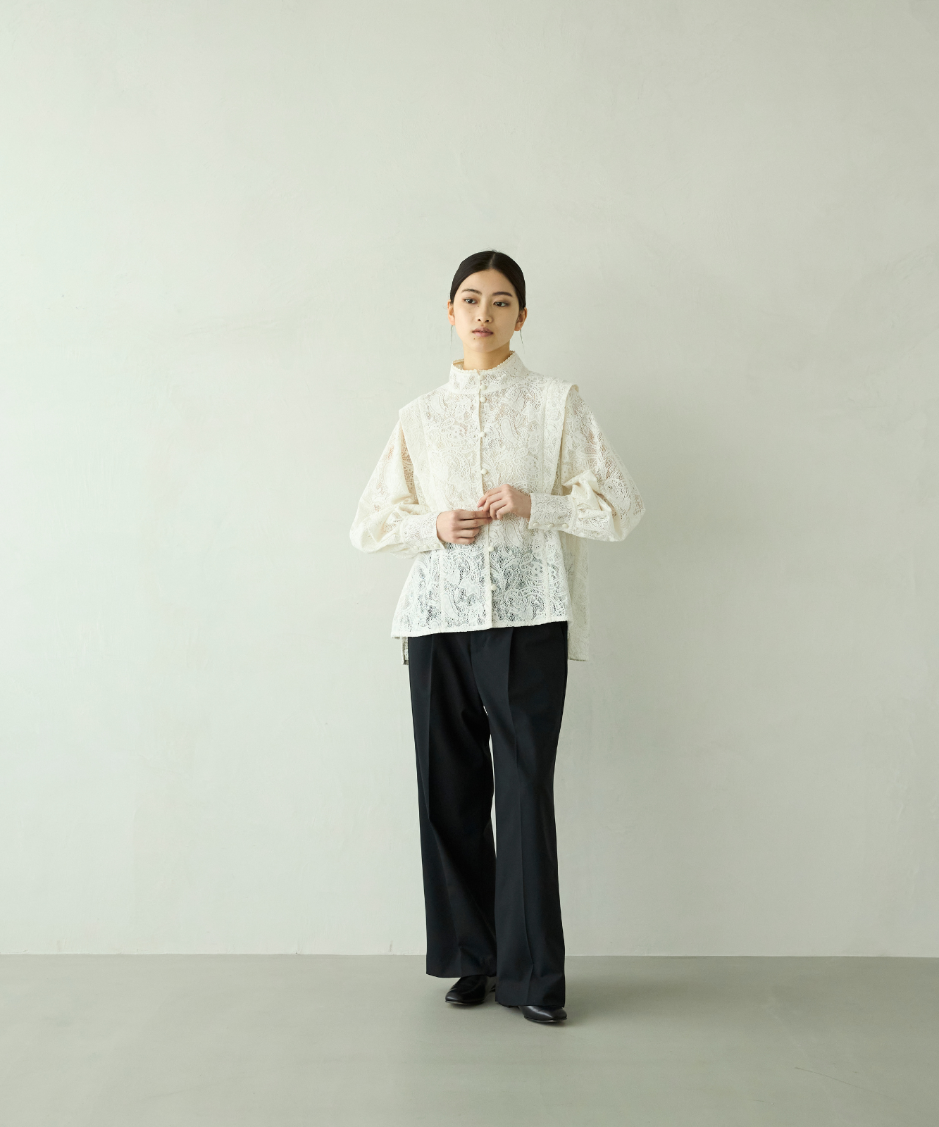 ≪通常販売≫front tuck lace blouse（フロントタックレースブラウス