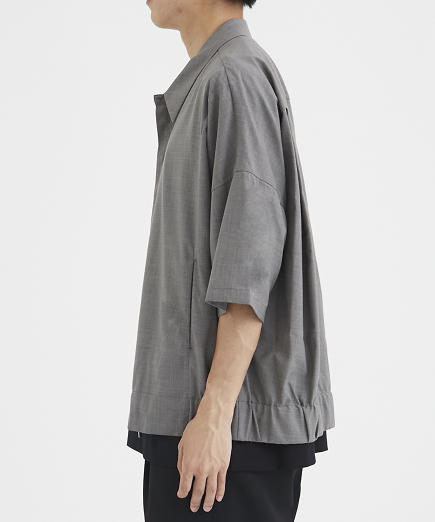 別注 TROPICAL S/S ZIP SHIRTS(1 LIGHT GREY): ATTACHMENT: MENS｜THE