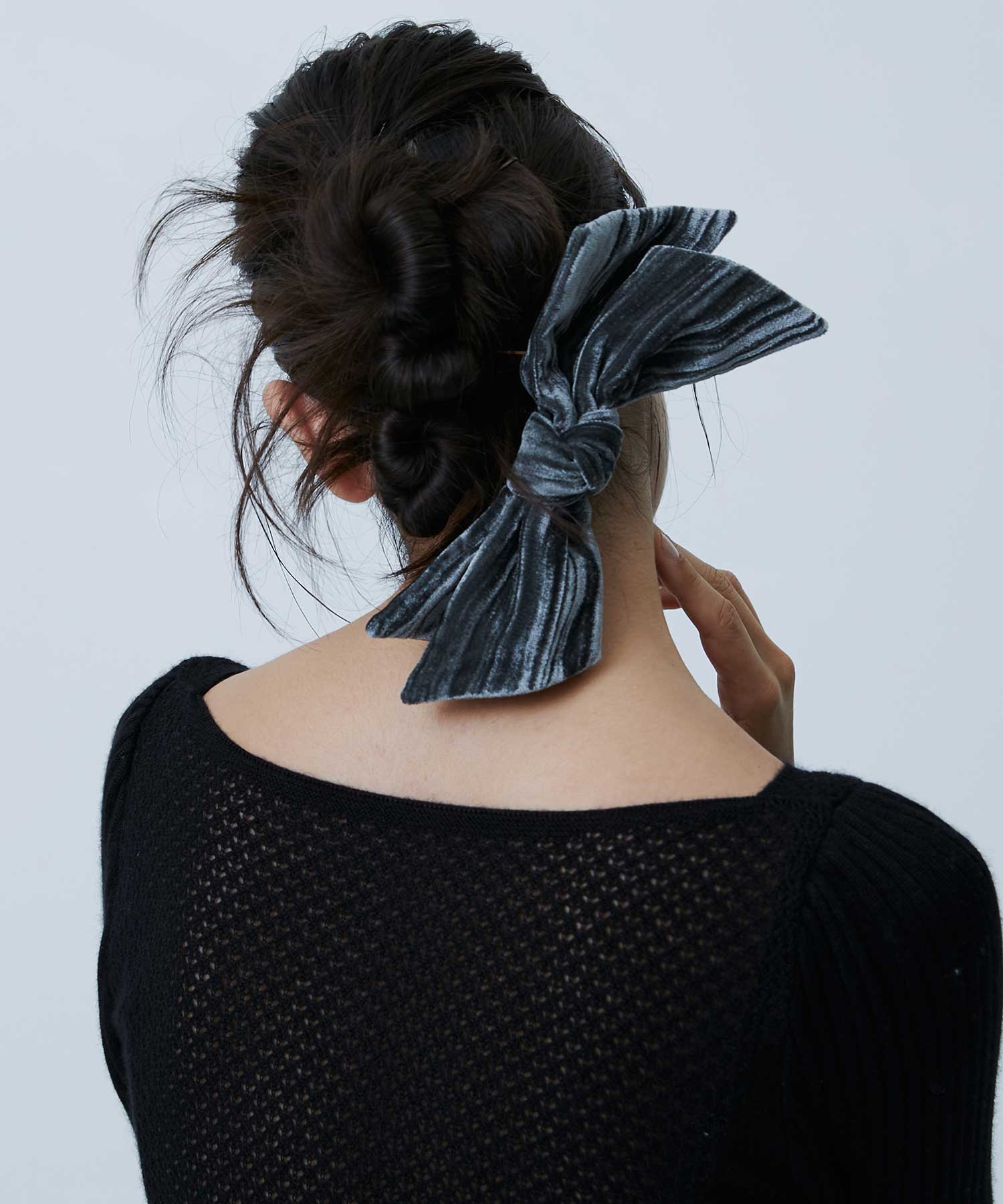 Velvet bow hair clip｜FETICO（フェティコ）公式通販｜THE TOKYO（ザ