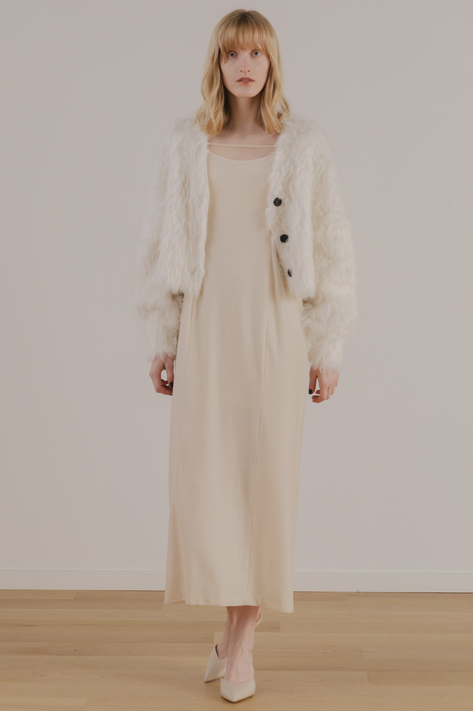 Eltz Shaggy Cardigan – THE TOÉ