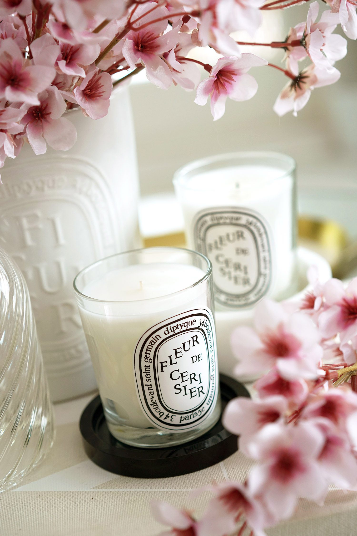 Diptyque Fleur de Cerisier / Cherry Blossom Candle - The Beauty