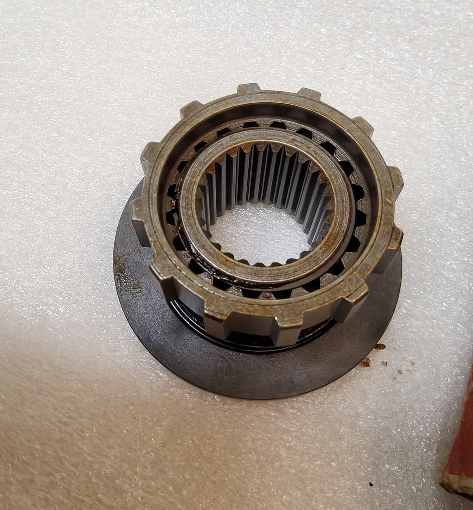 NOS 1980 Scout II Terra Traveler Front Wheel Locking Hub Clutch