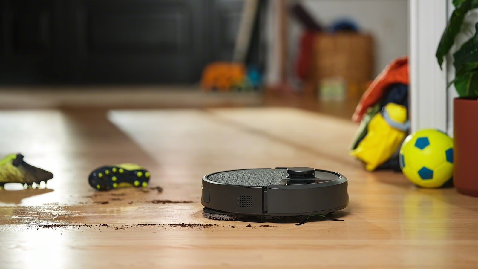 The Roomba Plus 405 Combo has smarts and style