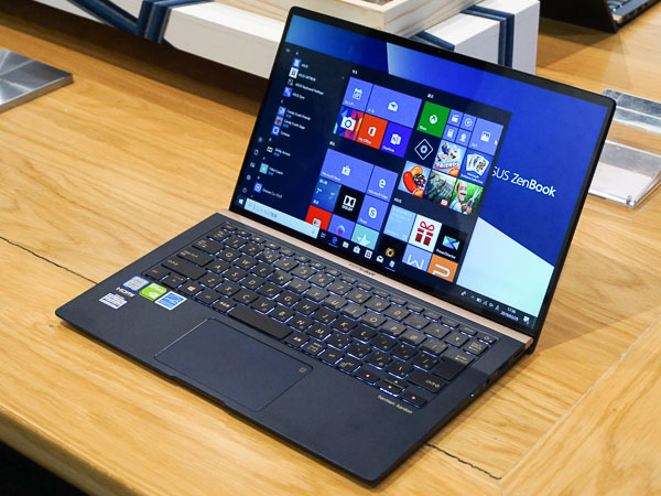 ASUS ZenBook 14 UX433FNの特徴レビュー - the比較