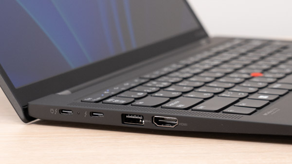 ThinkPad X1 Carbon Gen 10 (2022) の実機レビュー - the比較