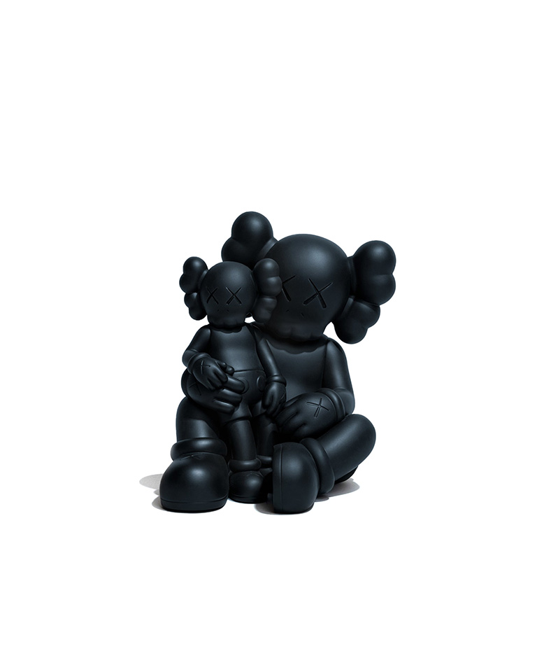 Kaws:Holiday Changbai Mountain black vinyl figure - KAWS | THÉM