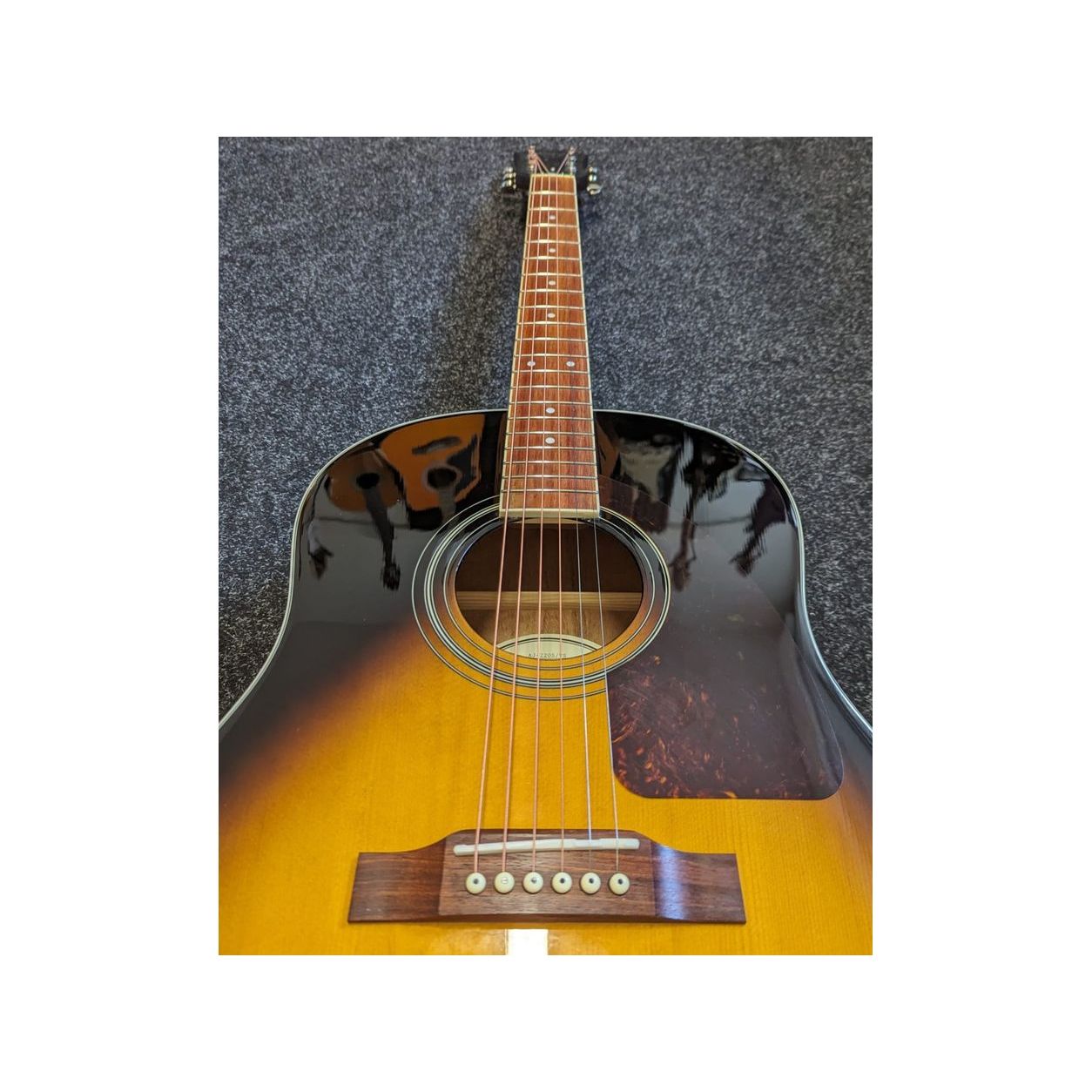 Epiphone AJ-220S VS Dreadnought Acoustic Guitar Vintage Sunburst