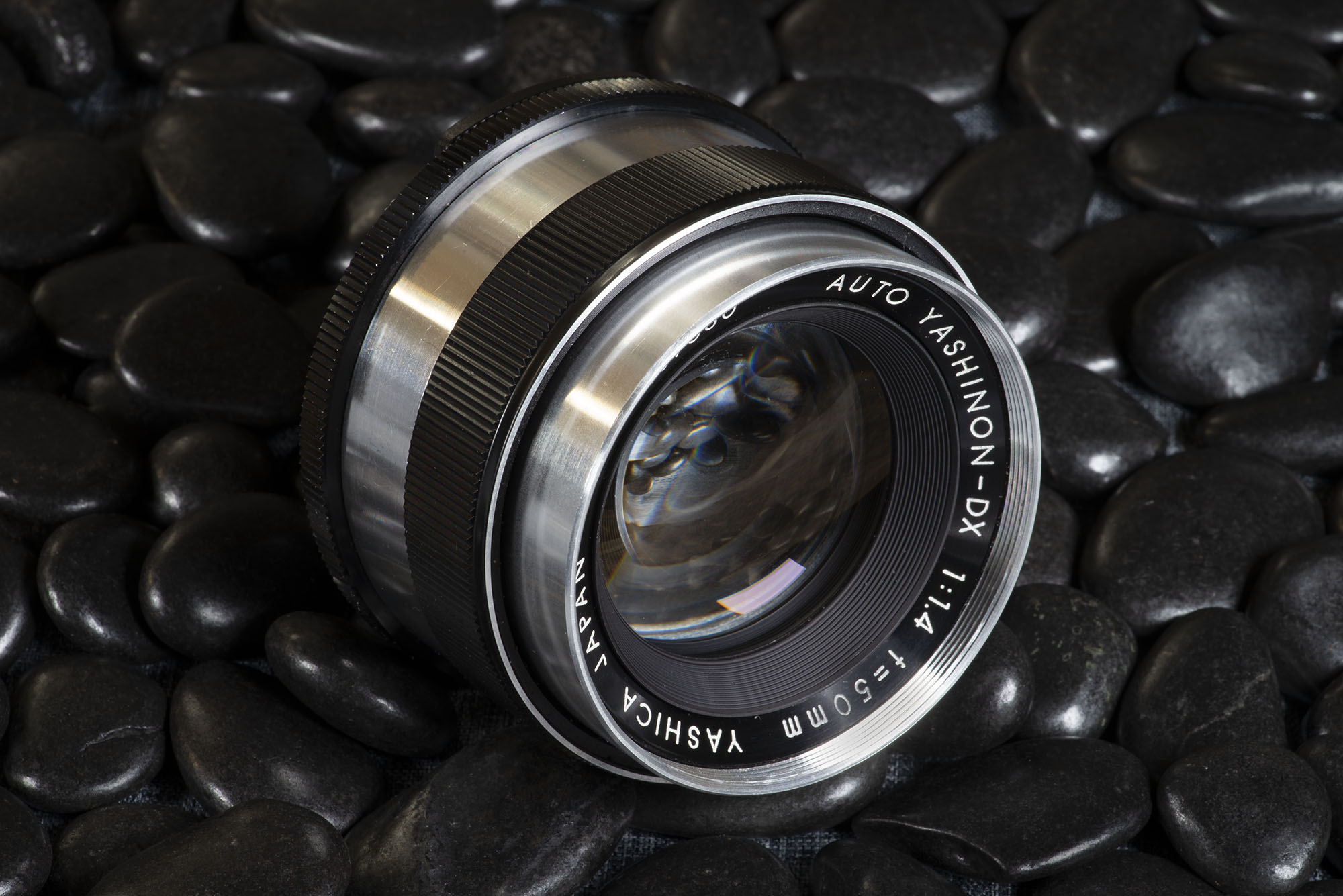 Legacy Lens Review: Yashinon-DX 50mm f1.4 - The Noisy Shutter