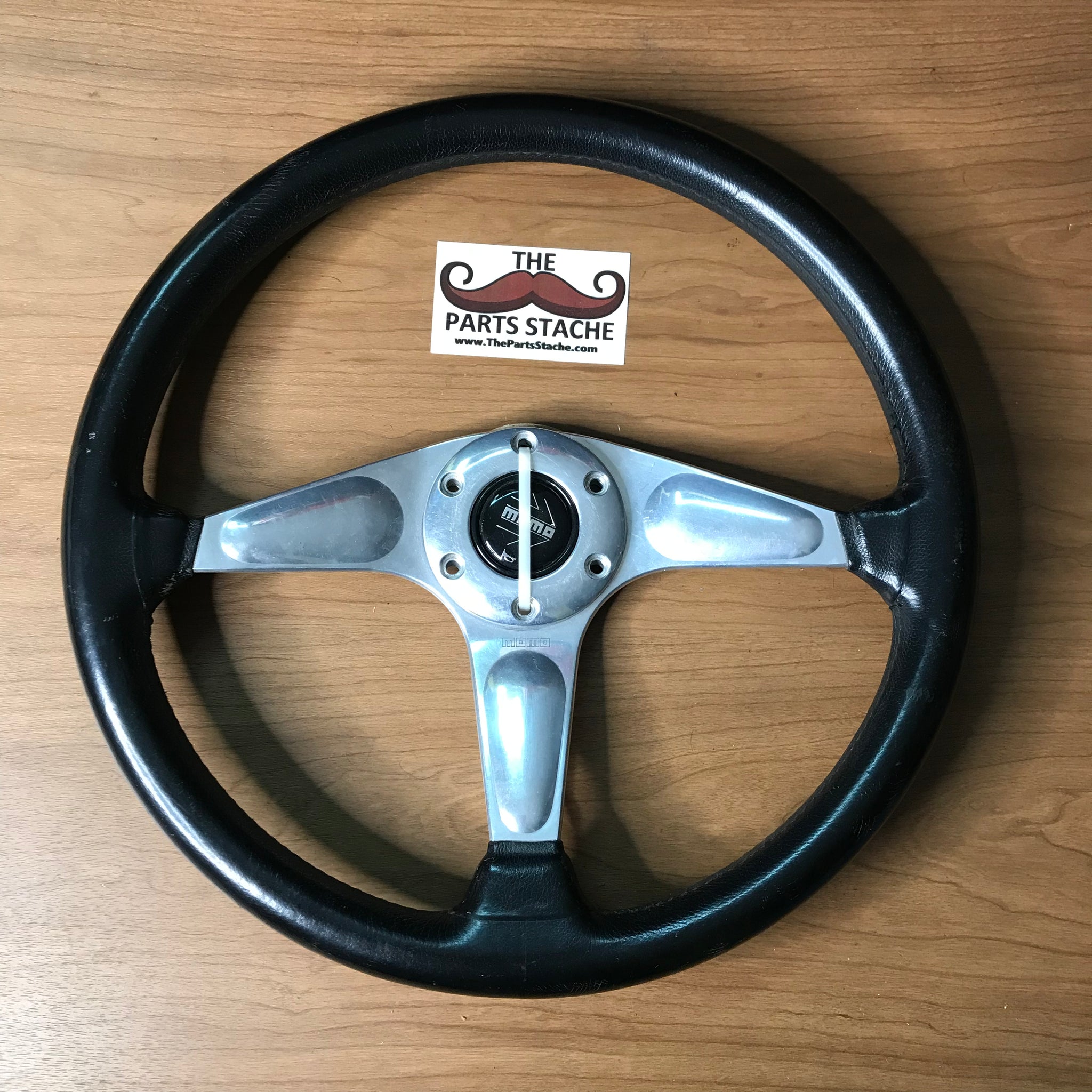 Momo Certo 365mm Leather/Polished Steering Wheel – The Parts Stache