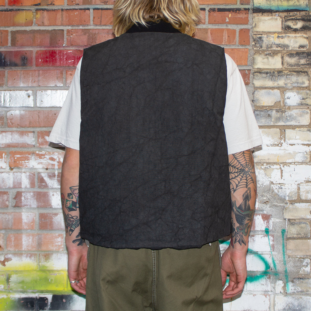 Washed Canvas Primaloft Vest – Premier