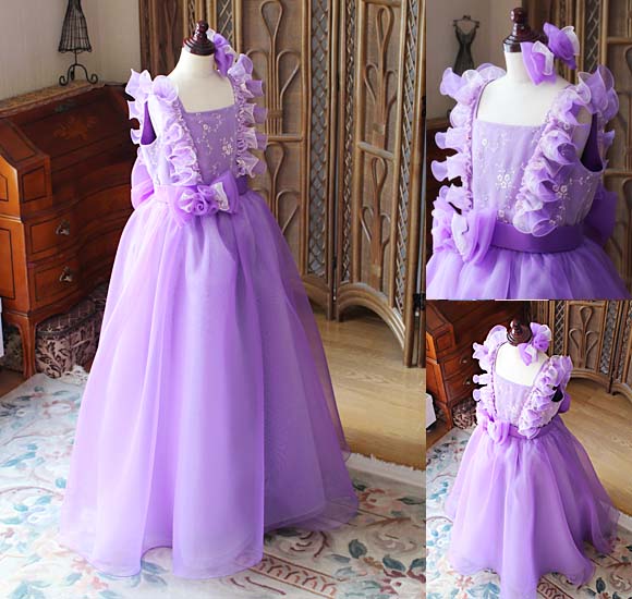 お子様のイメージを基に発表会ドレスを構成。お子様が思い描くドレスを