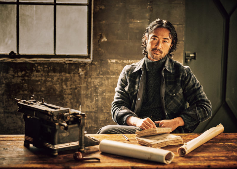 ダブル アール エルのある肖像 | THE RAKE JAPAN | The Modern Voice