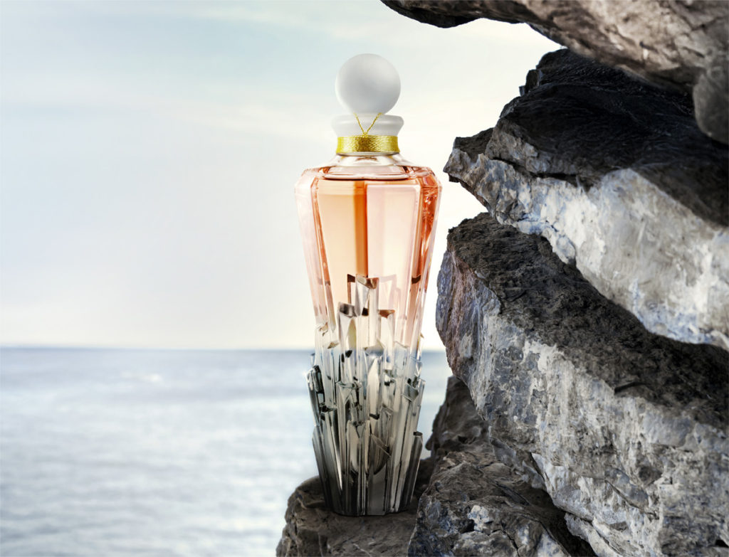 ラリックのコレクターズアイテム：今年は“マグマ”のエネルギーを纏って