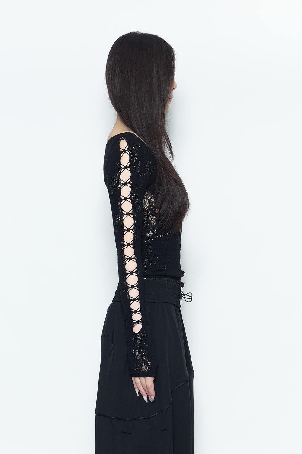 THEREDTHREAD / ザレッドスレッド】S ruched sculpt body lace