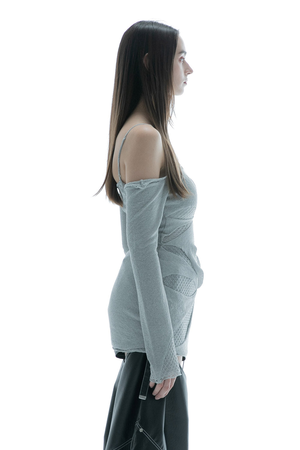 THEREDTHREAD / ザレッドスレッド】S cut out tops petal