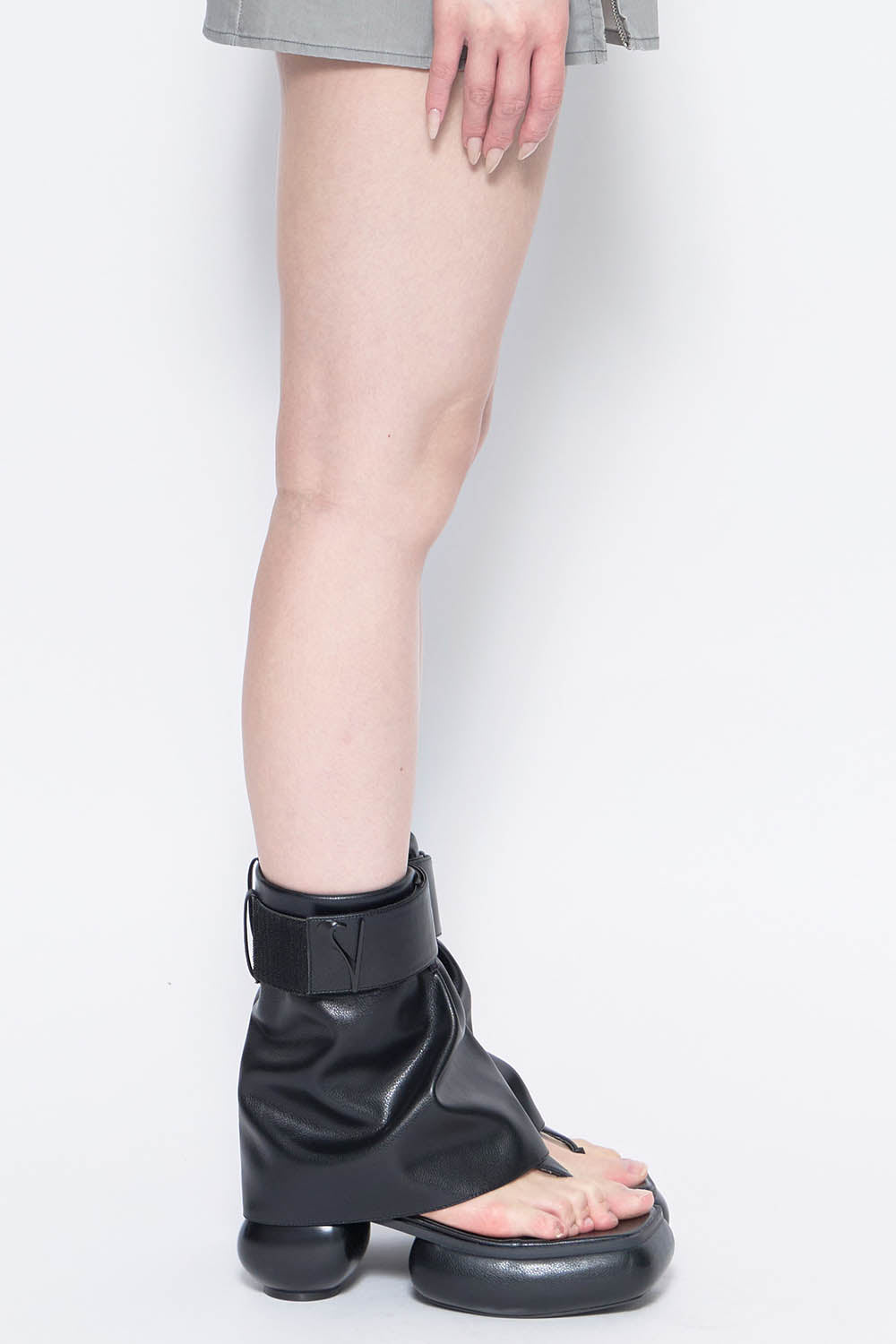 THEREDTHREAD / ザレッドスレッド】S socks cover boots