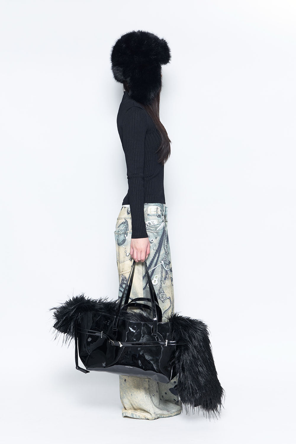 THEREDTHREAD / ザレッドスレッド】S print sweat1 toys