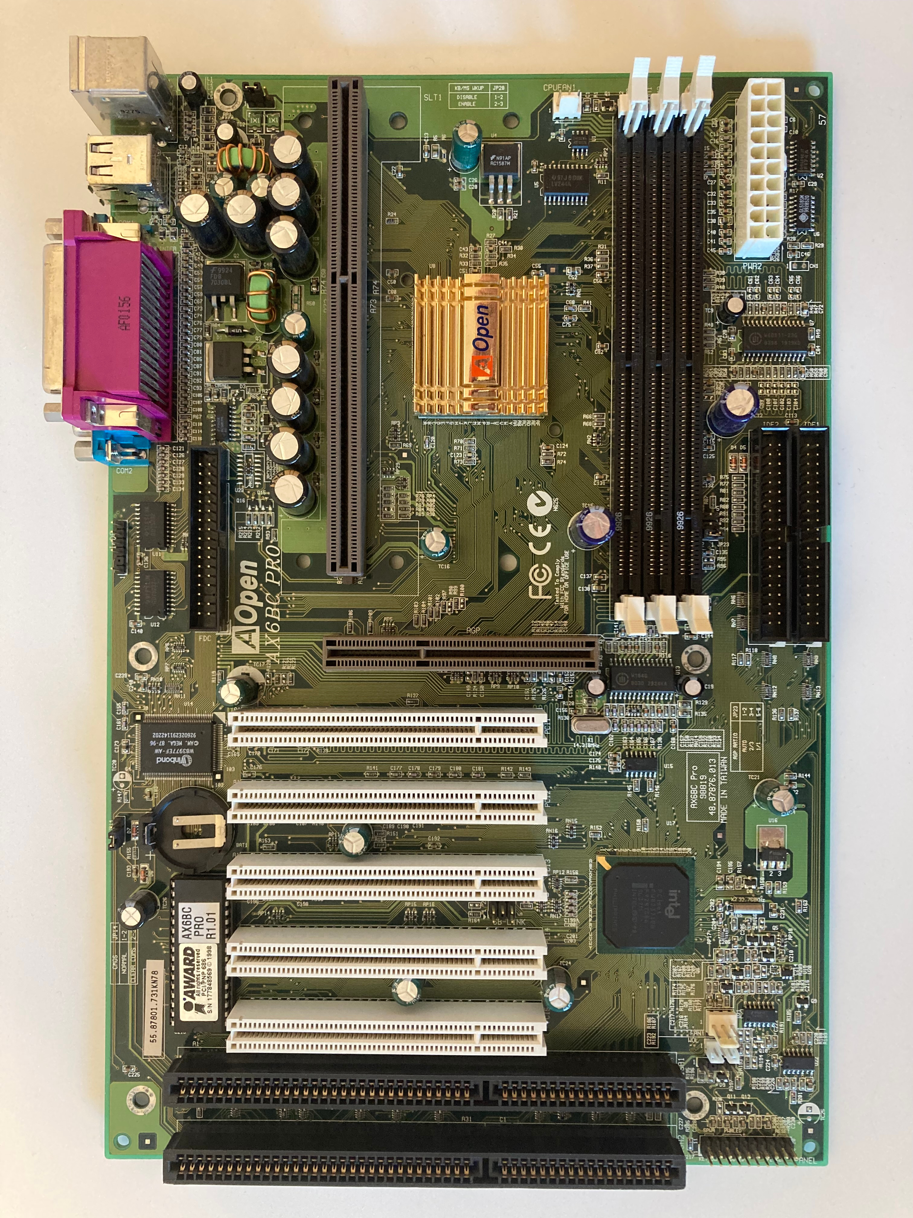 マザーボード AOpen AX6BC+PentiumIII Motherboard AOpen AX6BC+