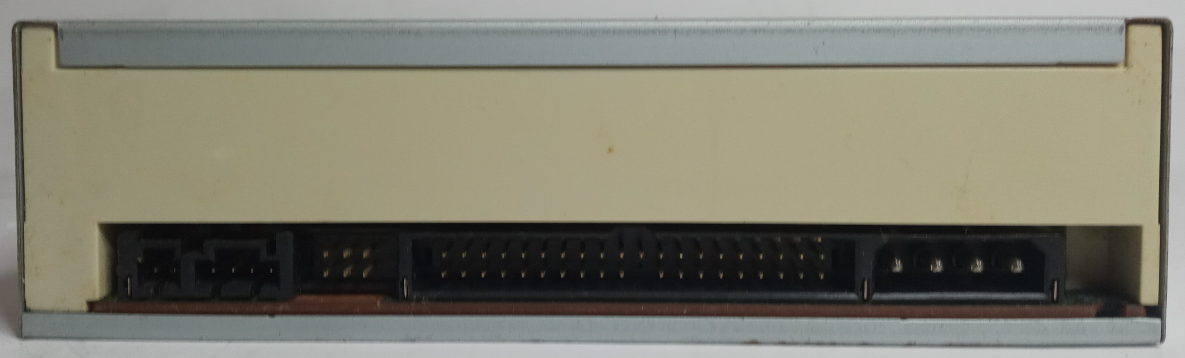 Samsung SH-D162C (DVD ROM drive)