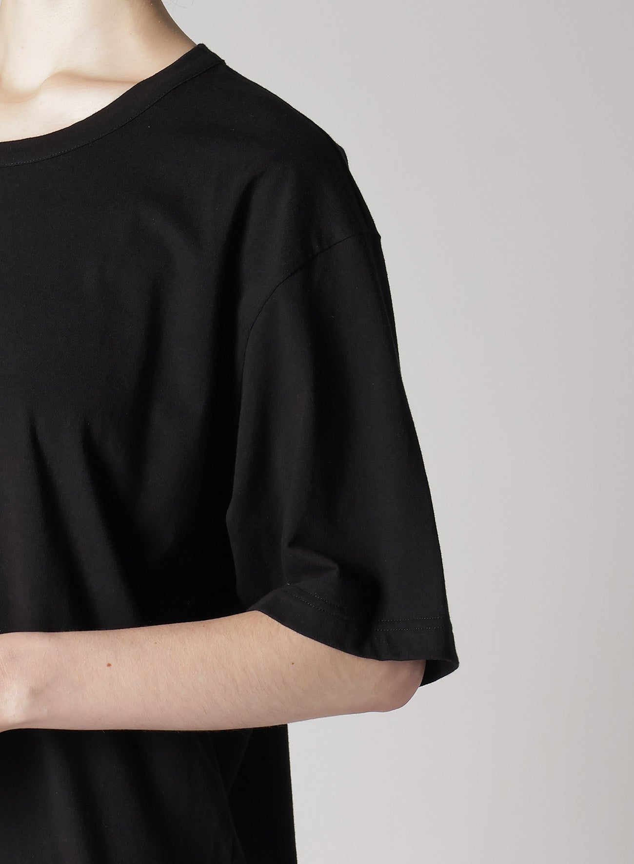 HIGH GAUGE SINGLE JERSEY R-LOGO PT T B – THE SHOP YOHJI YAMAMOTO