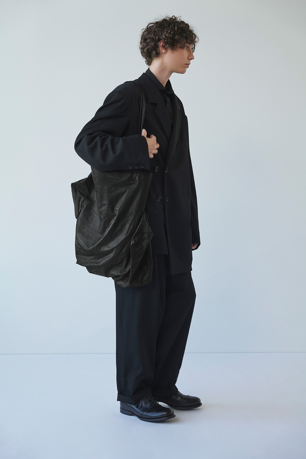 Unevenness tote(Leather)(FREE SIZE Black): discord Yohji Yamamoto
