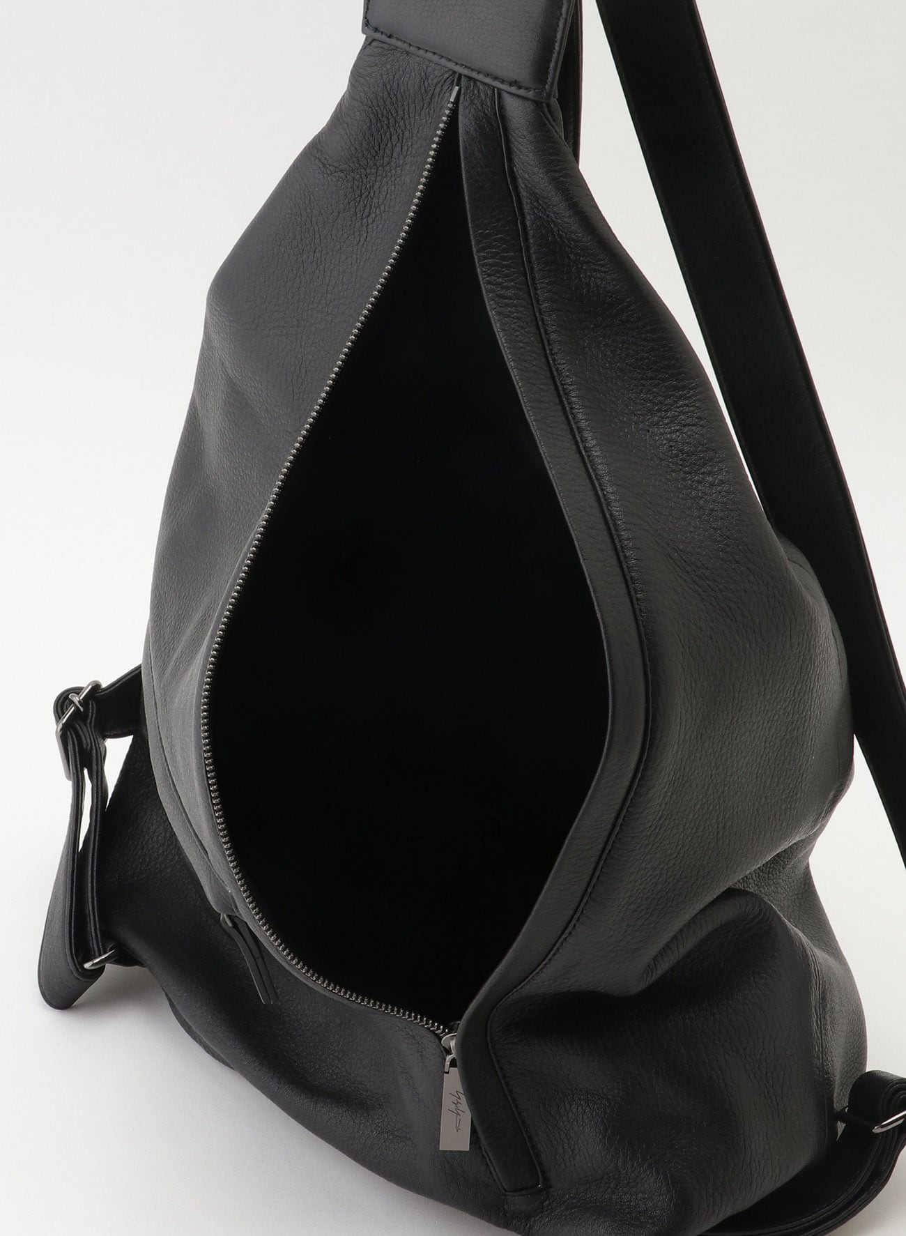 Y BACKPACK(FREE SIZE Black): discord Yohji Yamamoto｜THE SHOP