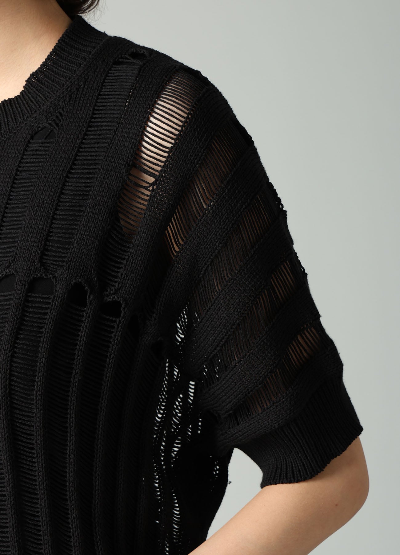 OFFSET PATTERN SHORT SLV PULLOVER(S Black): Yohji Yamamoto｜THE