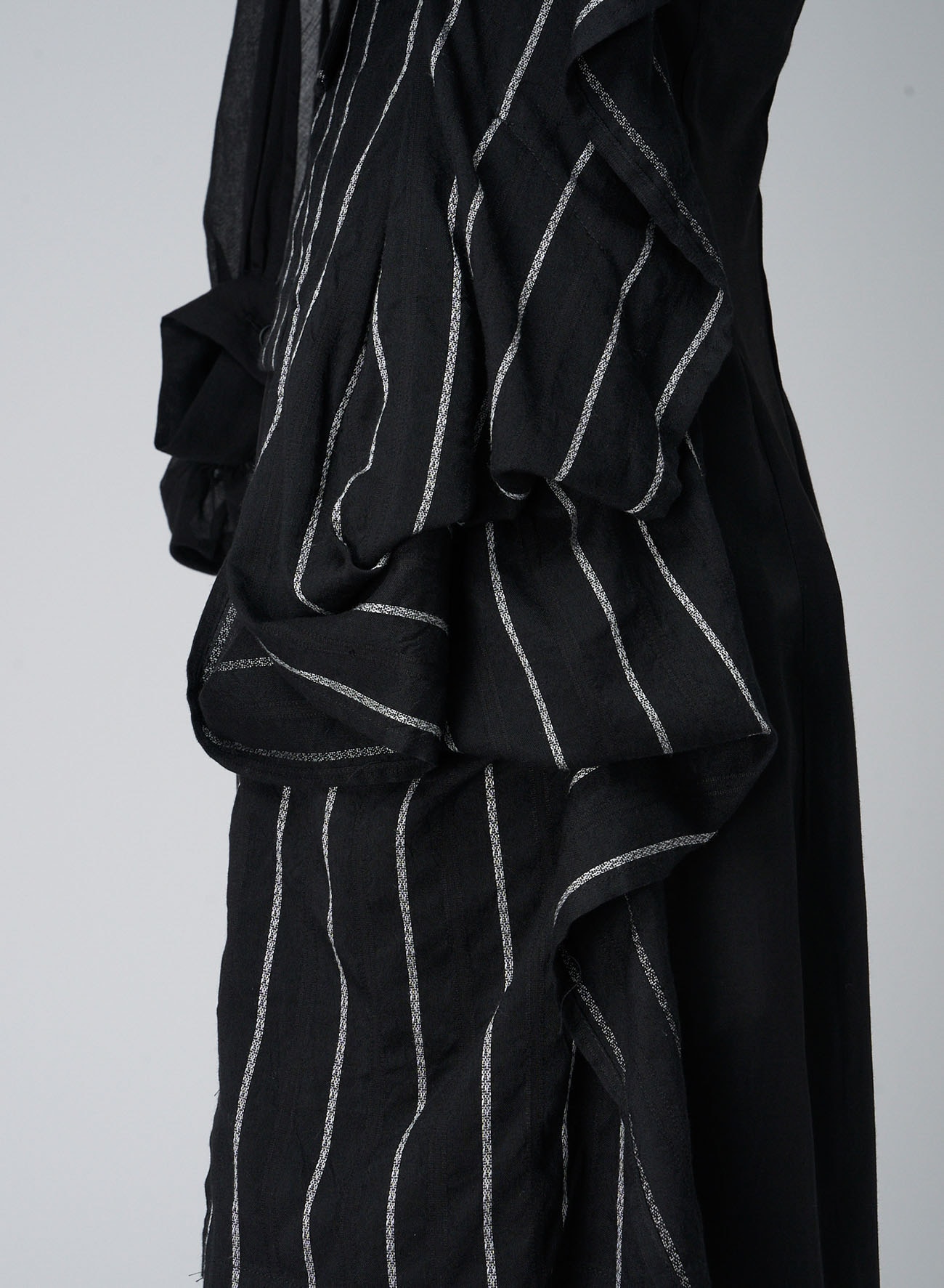 雅結 スエード調ブラックコート★和柄 特大　シルバー　フードファ付き 1/16 FLANNEL 3D SLV ASYMMETRY COAT(XS Black): Vintage｜Special