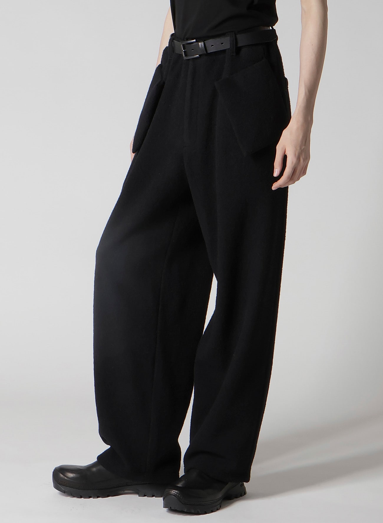 BOUCLE SINGLE JERSEY PADDED POCKET PANTS(FREE SIZE Black): Soldes