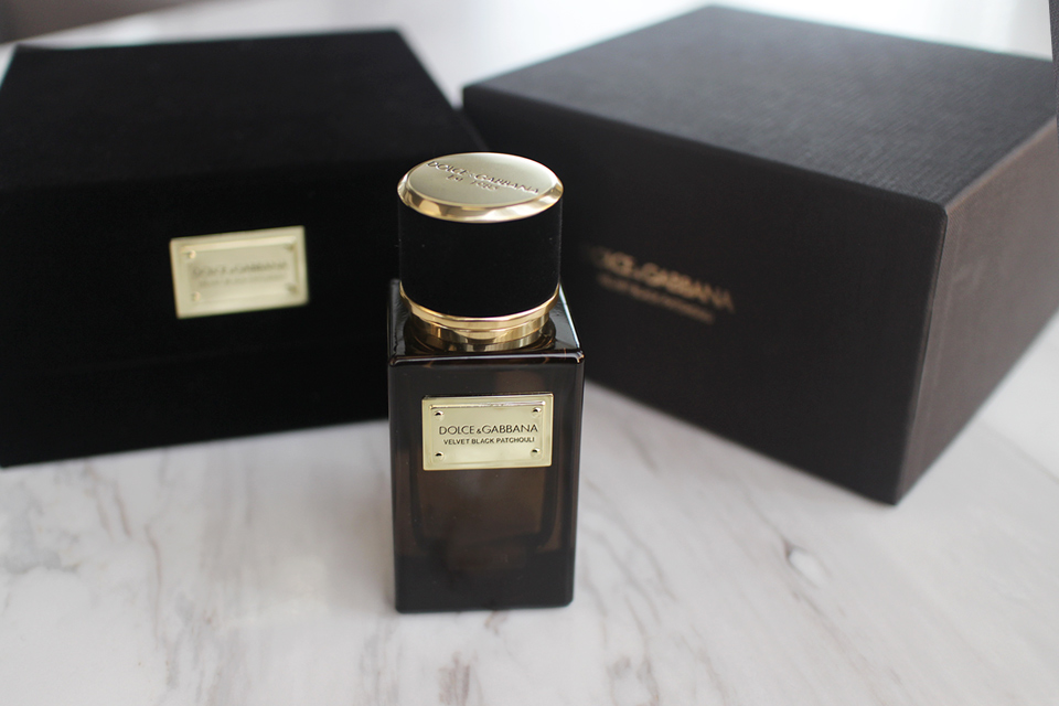 イタリアが東洋への扉を開いた物語を語りかけ、東西の香りの融合を称賛