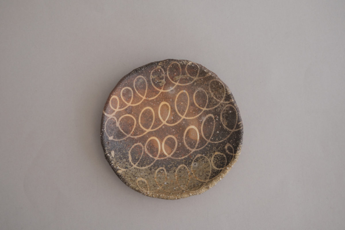 自由な色・線・形 山田洋次の器 - JOURNAL - THE STABLES