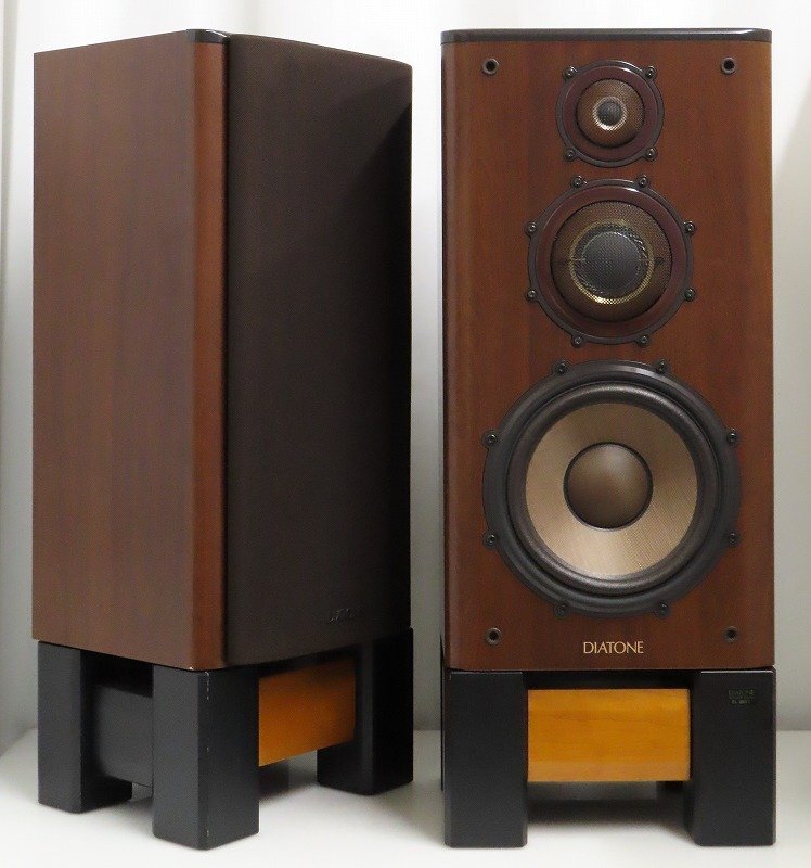 DIATONE DS-1000ZXの評価とは・中古価格とメリットデメリット | わん