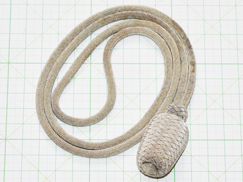 尉官刀緒1点（2点を分けて変更出品 商品は写真下側赤丸印の1点