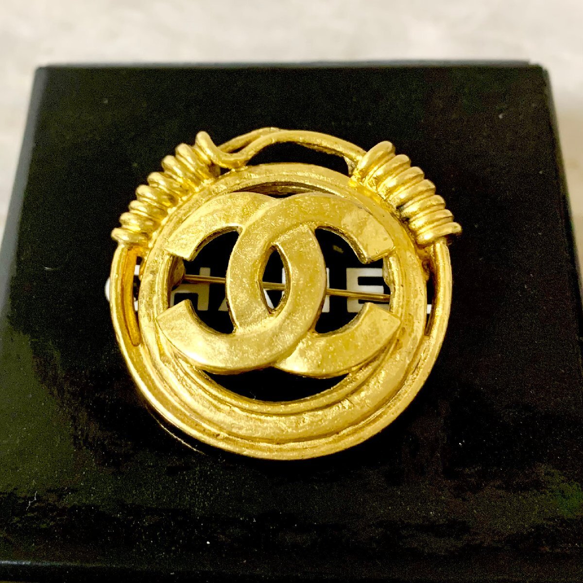 楽天市場】ヴィンテージ シャネル ブローチ（ジュエリー・アクセサリー