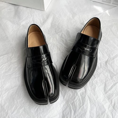 楽天市場】マルジェラ 足袋 ローファーの通販