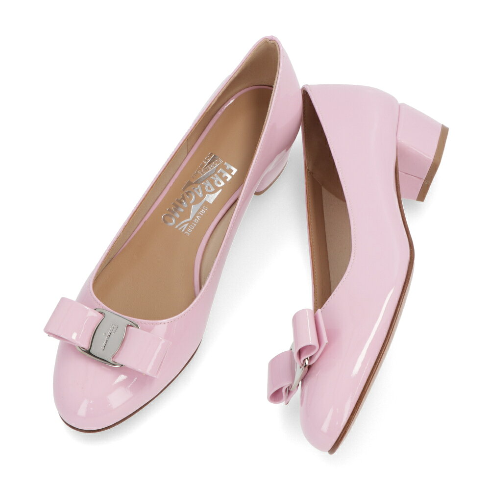 楽天市場】フェラガモ 靴 ピンクの通販