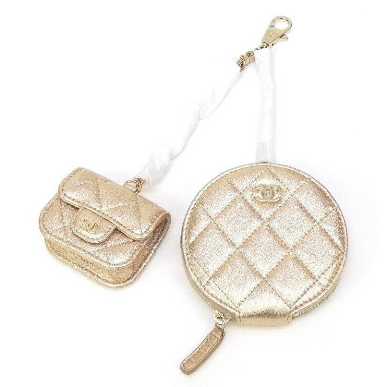 CHANEL イヤホンケース ホワイト フェイクパール B21A AirPods CHANEL