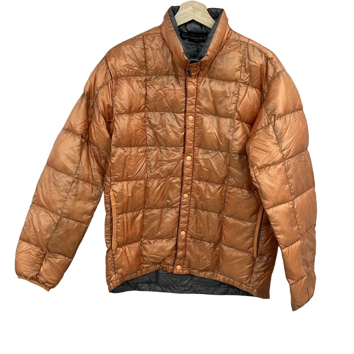 楽天市場】ダウン ジャケット 収納 袋（ブランドモンベル）の通販