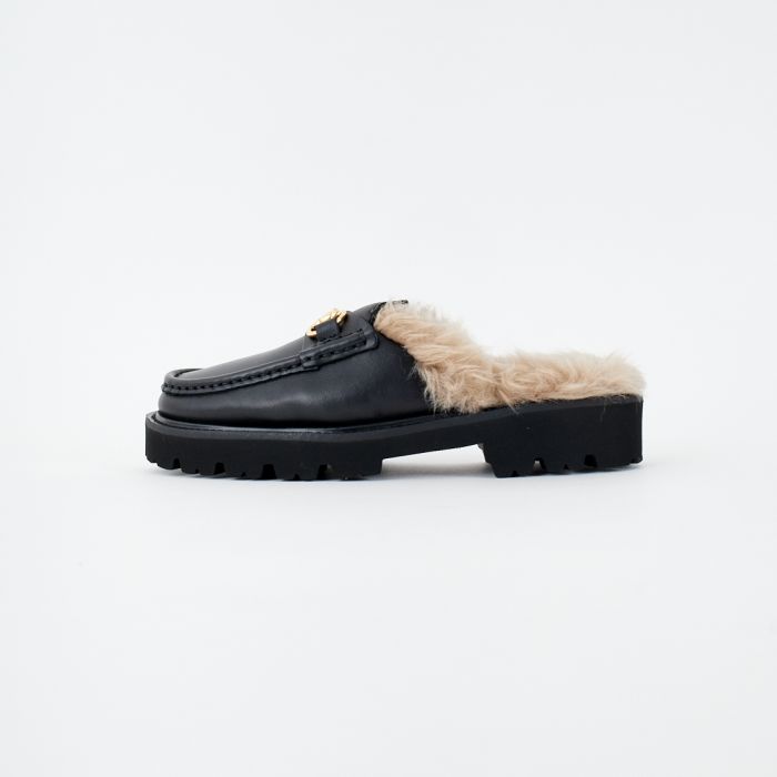 楽天市場】カミナンド ファー サンダルの通販