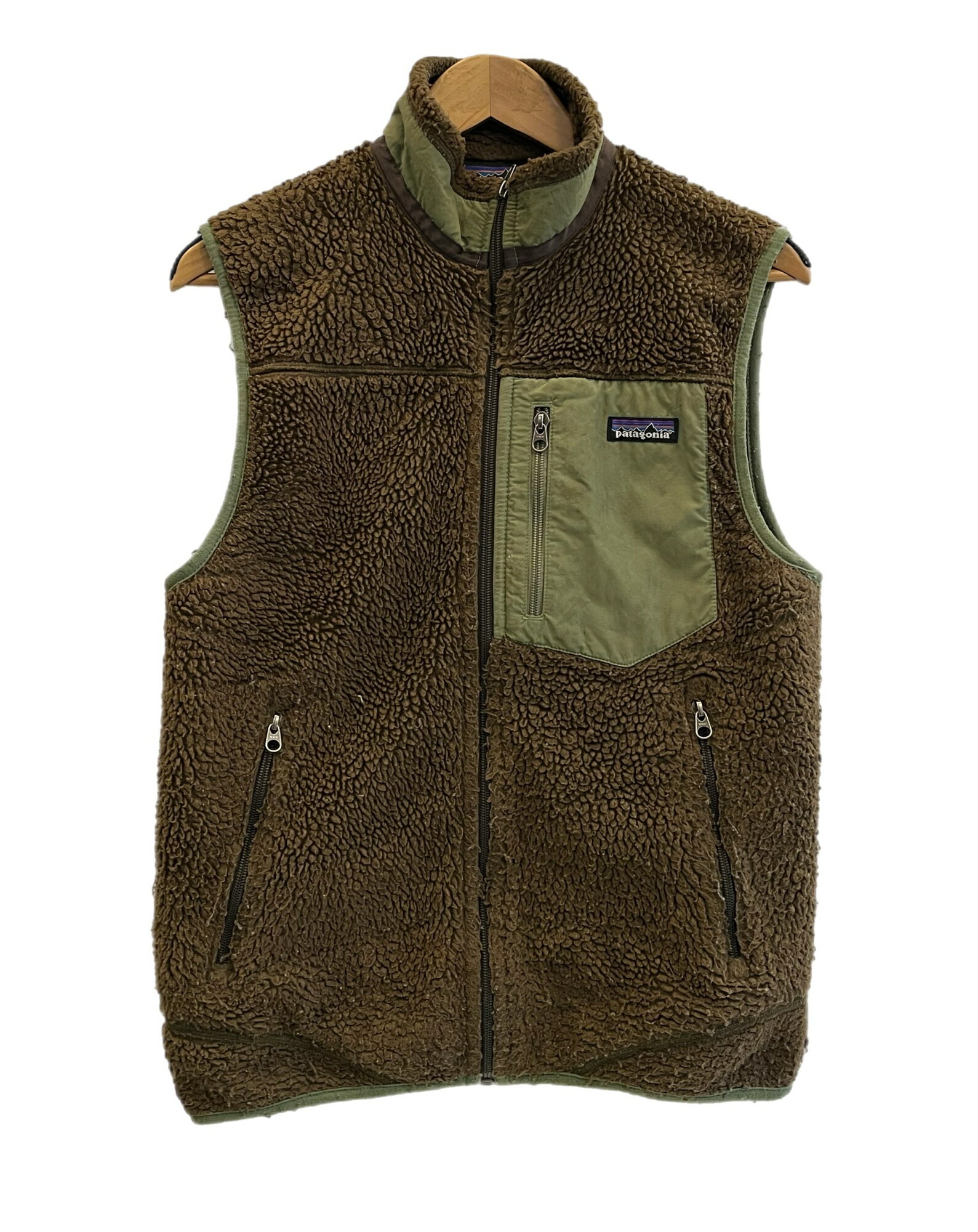 楽天市場】パタゴニア ベスト（カラーカーキグリーン）（メンズ