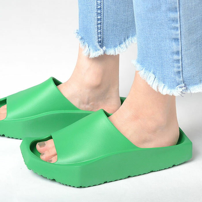 楽天市場】nike サンダル（カラーグリーン）（スポーツサンダル