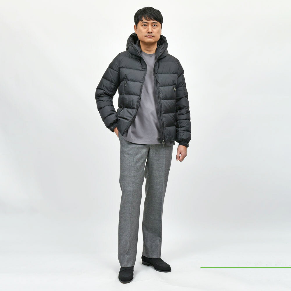 TATRAS（タトラス）MADHI ナイロンタフタフーデッドダウンジャケット