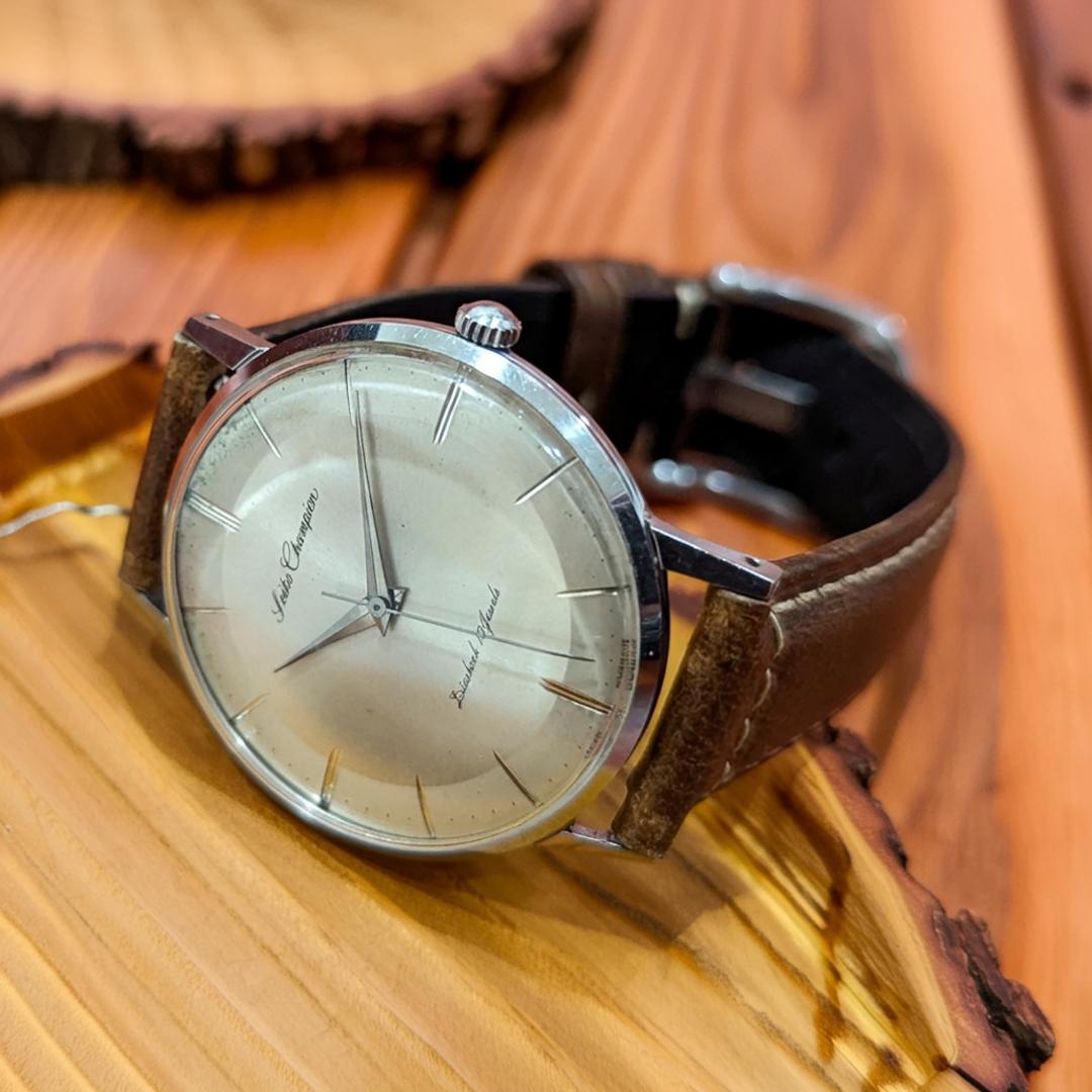 楽天市場】国産腕時計セイコークラウン・クロノス・マーベルの通販