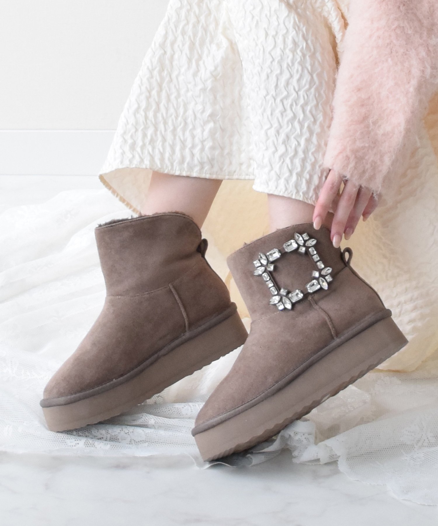 楽天市場】ugg ブーツ ラインストーンの通販