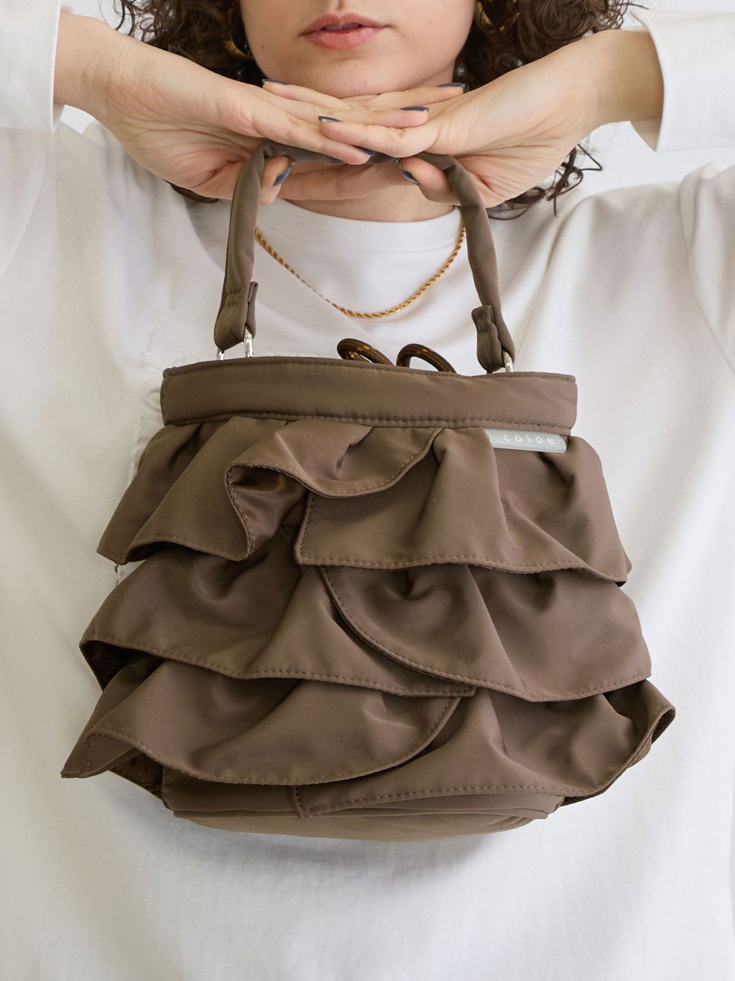 楽天市場】フリル（ショルダーバッグ・メッセンジャーバッグ