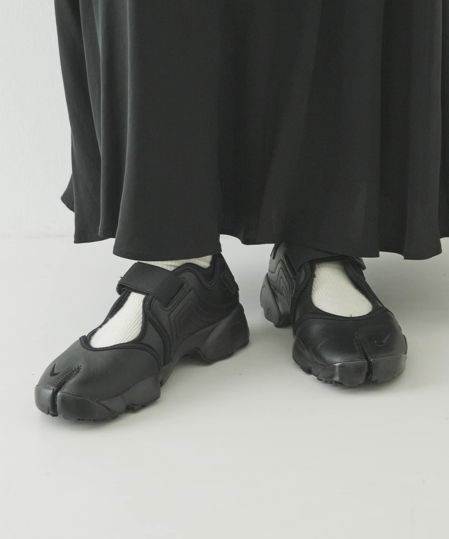 楽天市場】ナイキ エアリフト 24 ブラックの通販