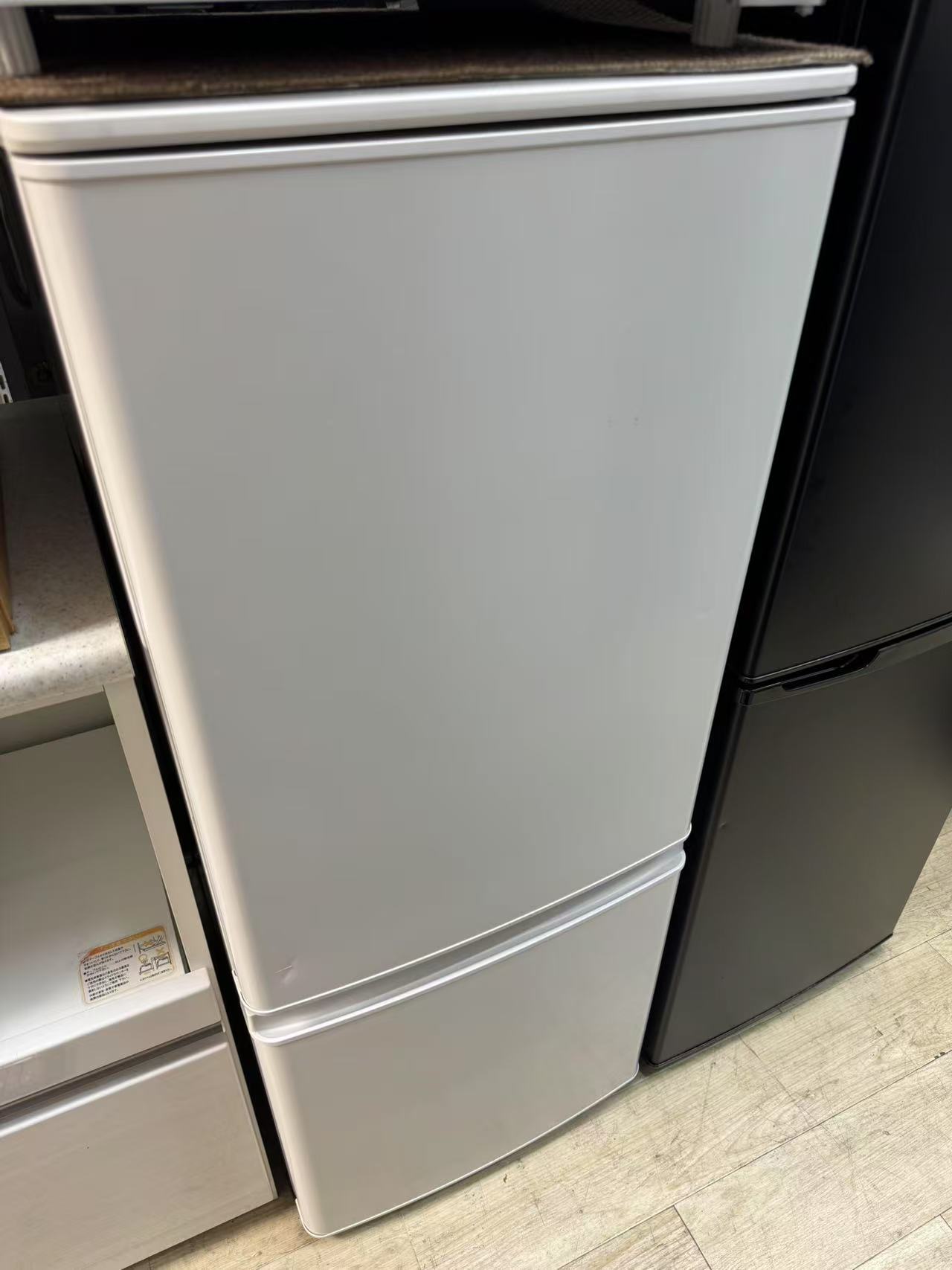 742 設置無料 冷蔵庫 三菱 大型 600ℓ フレンチドア 中古 安い 綺麗 742