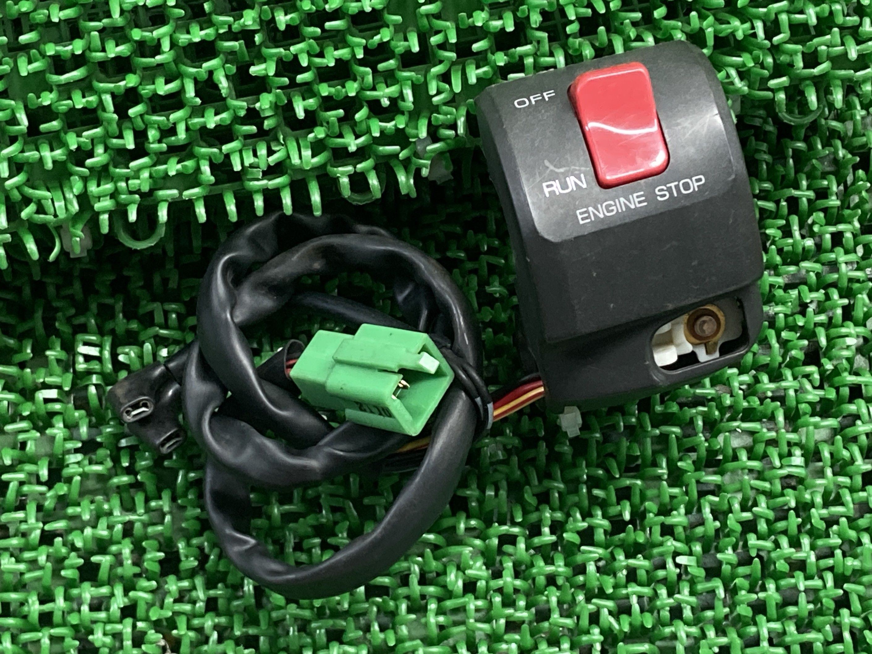 楽天市場】ゼファー400 スイッチボックス（車用品・バイク用品）の通販