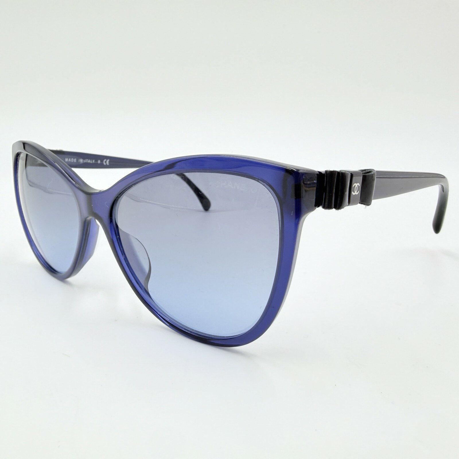 楽天市場】シャネル サングラス キャットアイの通販