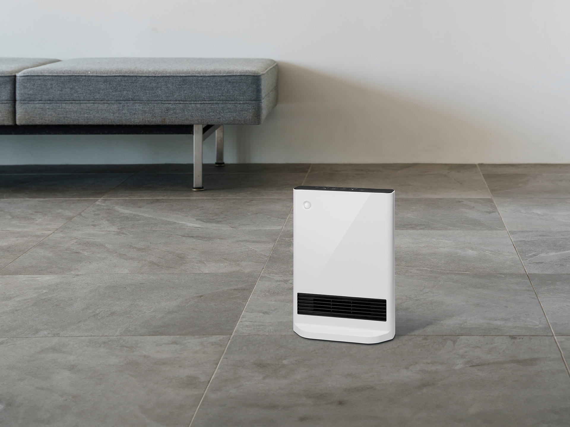 CERAMIC HEATER（首振り機能付 大風量スリムセラミックヒーター 節電